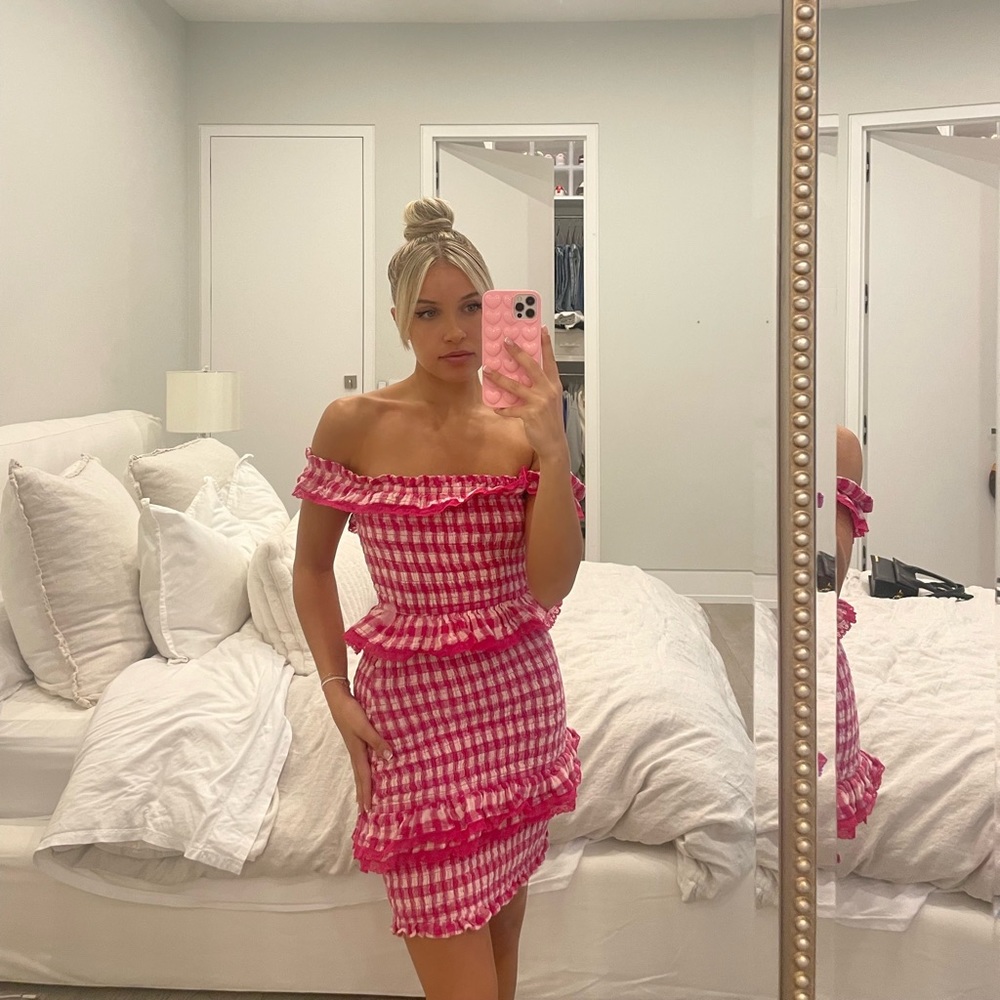 Pink dress - Picture 2 of 2
